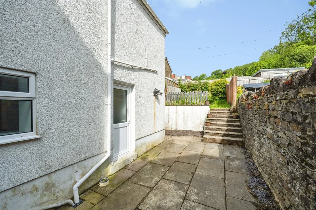 Property photo 16