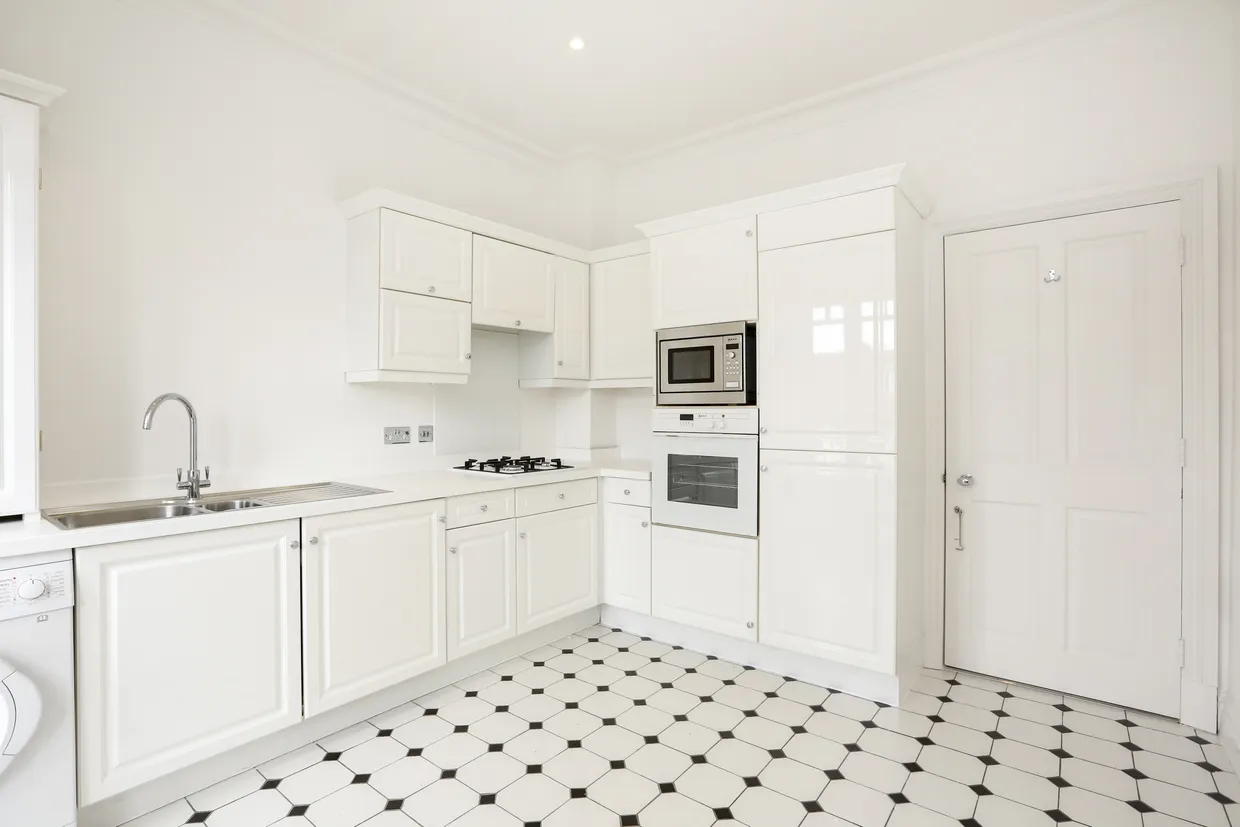 Cambridge Road, Twickenham, TW1 photo 9