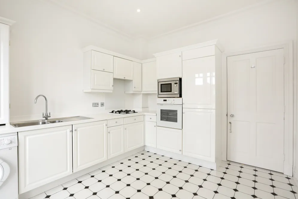 Cambridge Road, Twickenham, TW1 photo 9