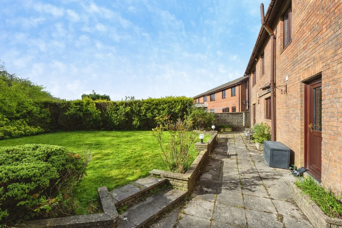 Property photo 25