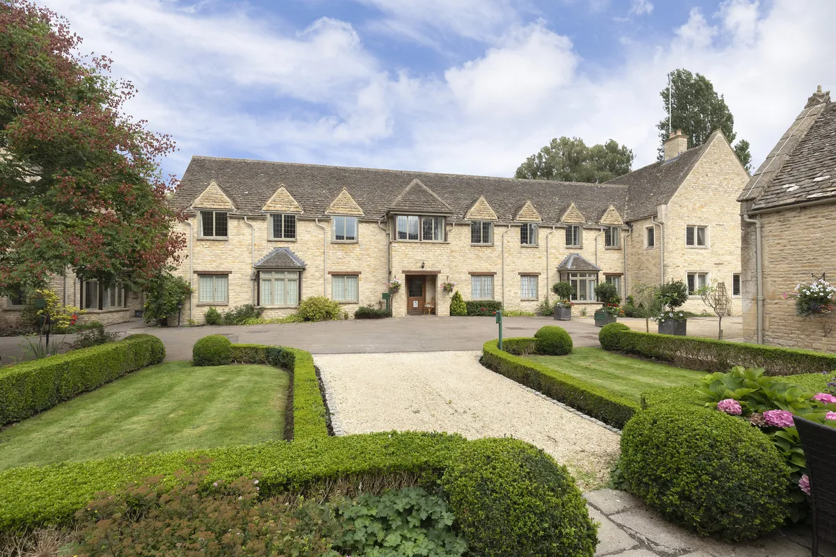Prebendal Court, Shipton-Under-Wychwood, Oxfordshire, OX7