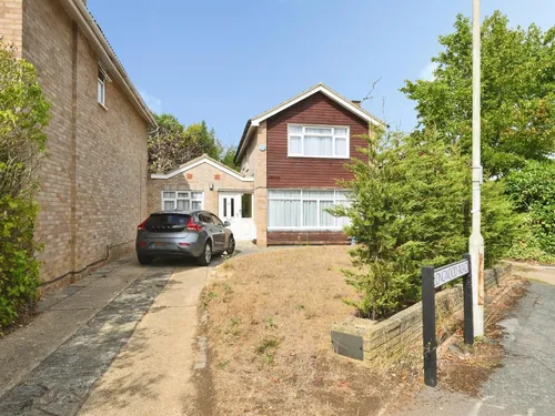 Longwood Road, Hertfordphoto