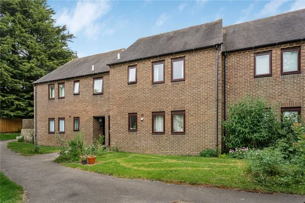 Goose Green Close, Oxford, Oxfordshire, OX2