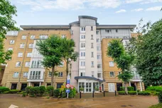 St. Davids Square, London, E14 photo 7
