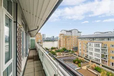 St. Davids Square, London, E14 photo 11