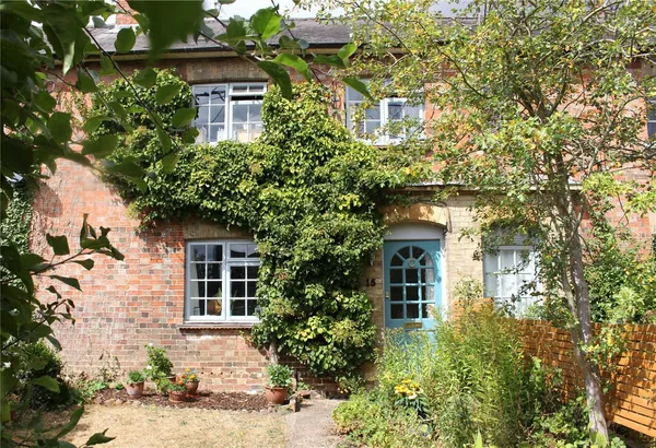 Tyrells End, Eversholt, MK17 photo 1