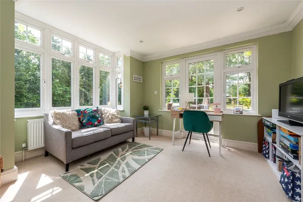 Partridge Lane, Rusper, RH12 photo 5