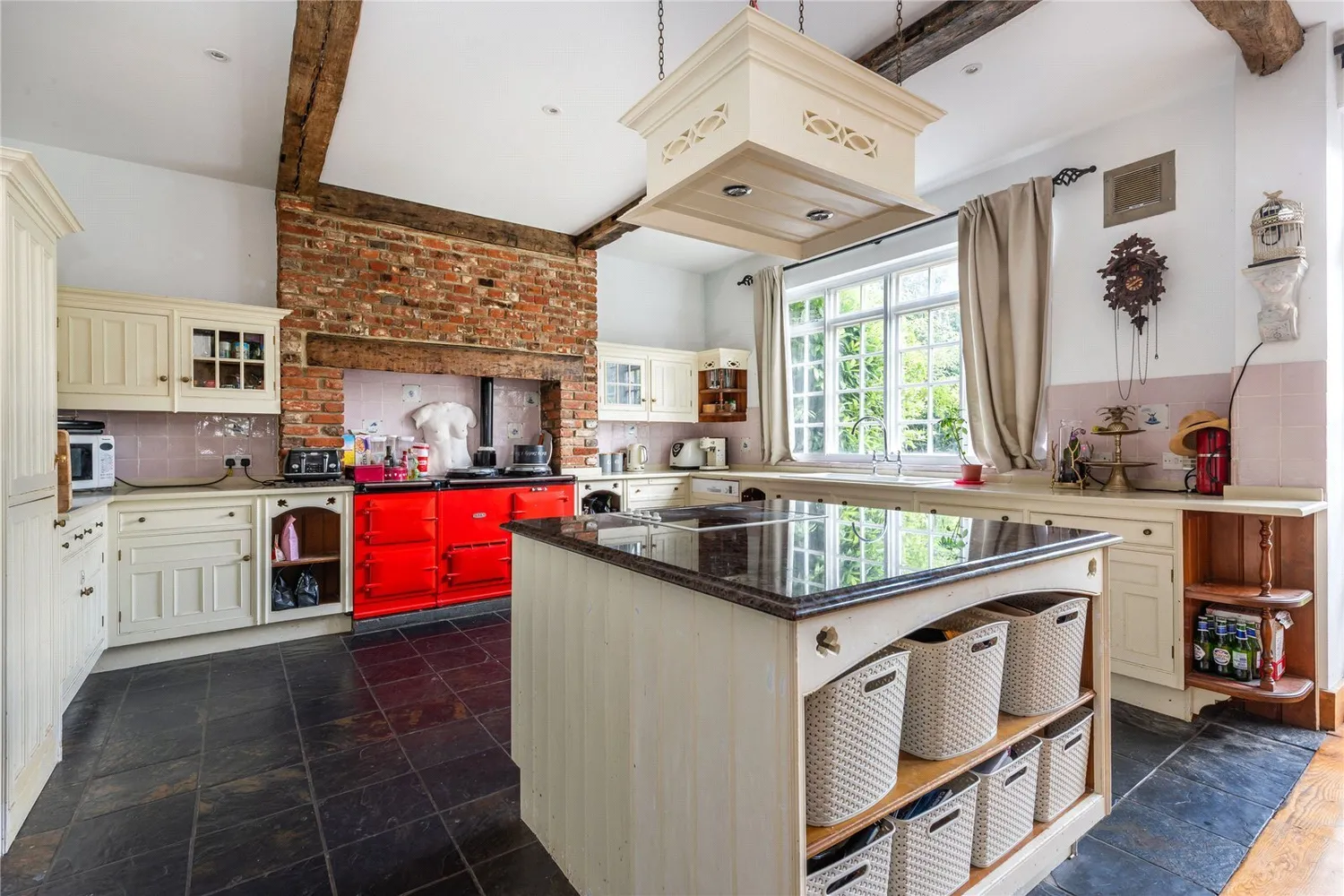 The Street, Betchworth, RH3 photo 8