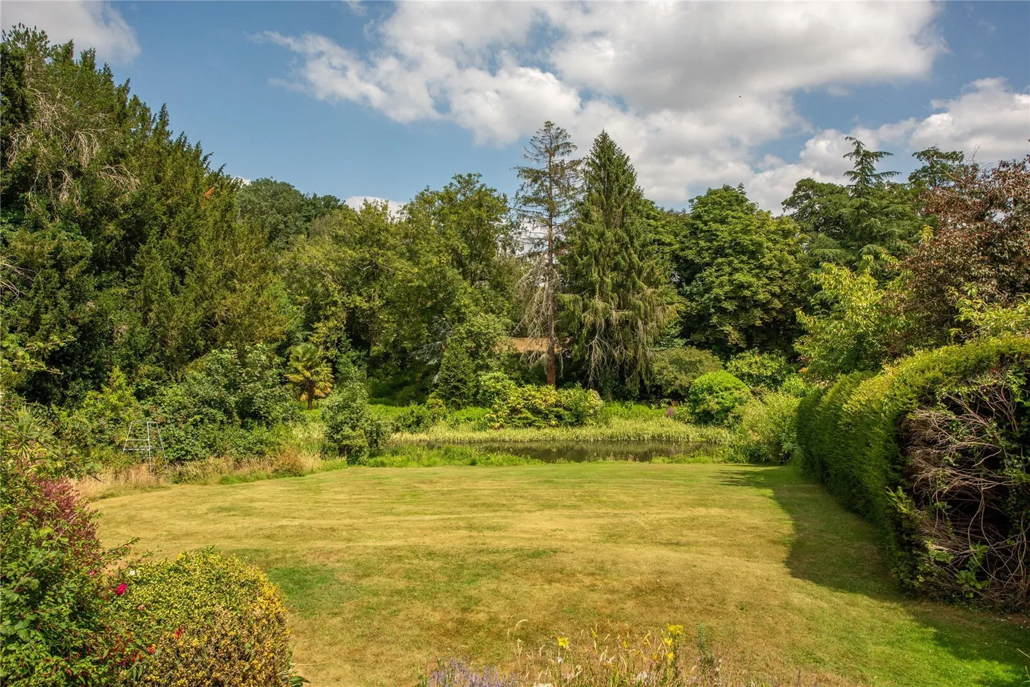 The Street, Betchworth, RH3 photo 10
