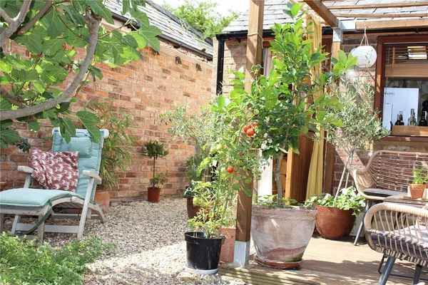 Tyrells End, Eversholt, MK17 photo 21