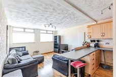 Windmill Road, Rushden
