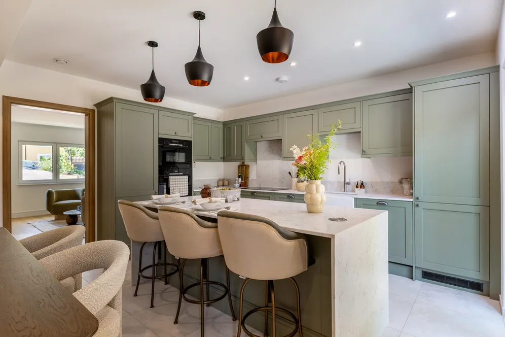 Birch House, Loxford Road, Caterham, CR3 photo 15