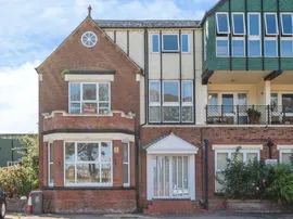 Norfolk Square, Great Yarmouth photo