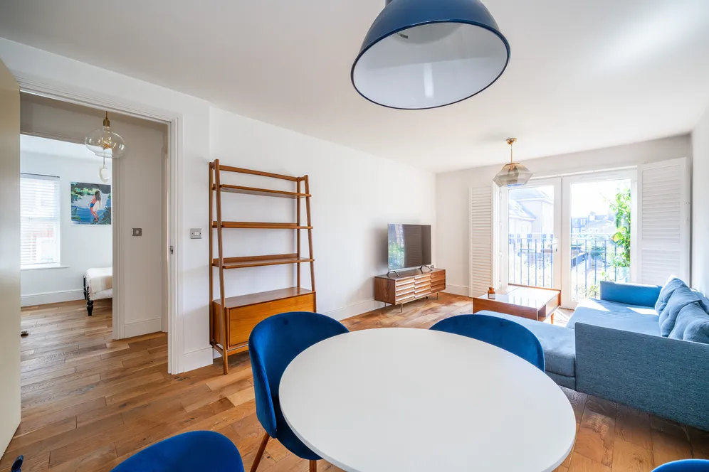 330 Garratt Lane, London, SW18 photo 4