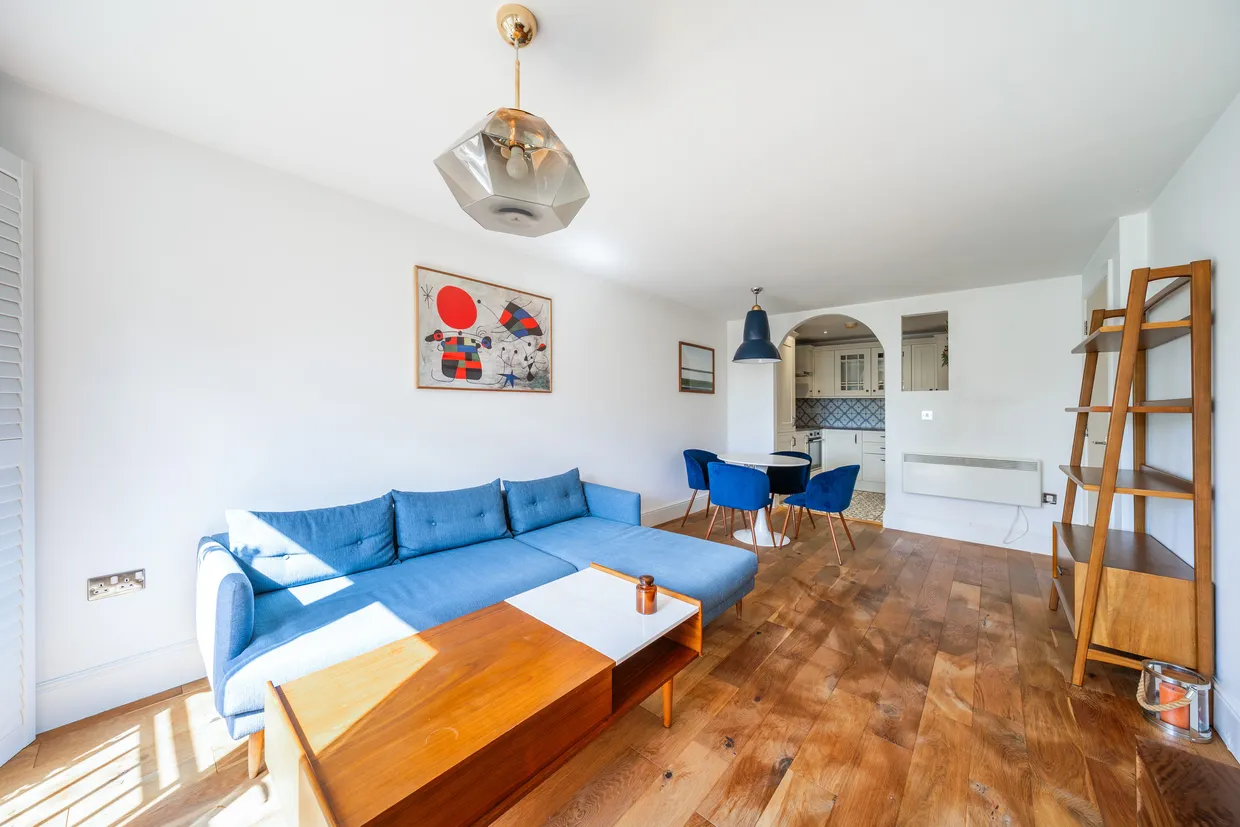 330 Garratt Lane, London, SW18 photo 10