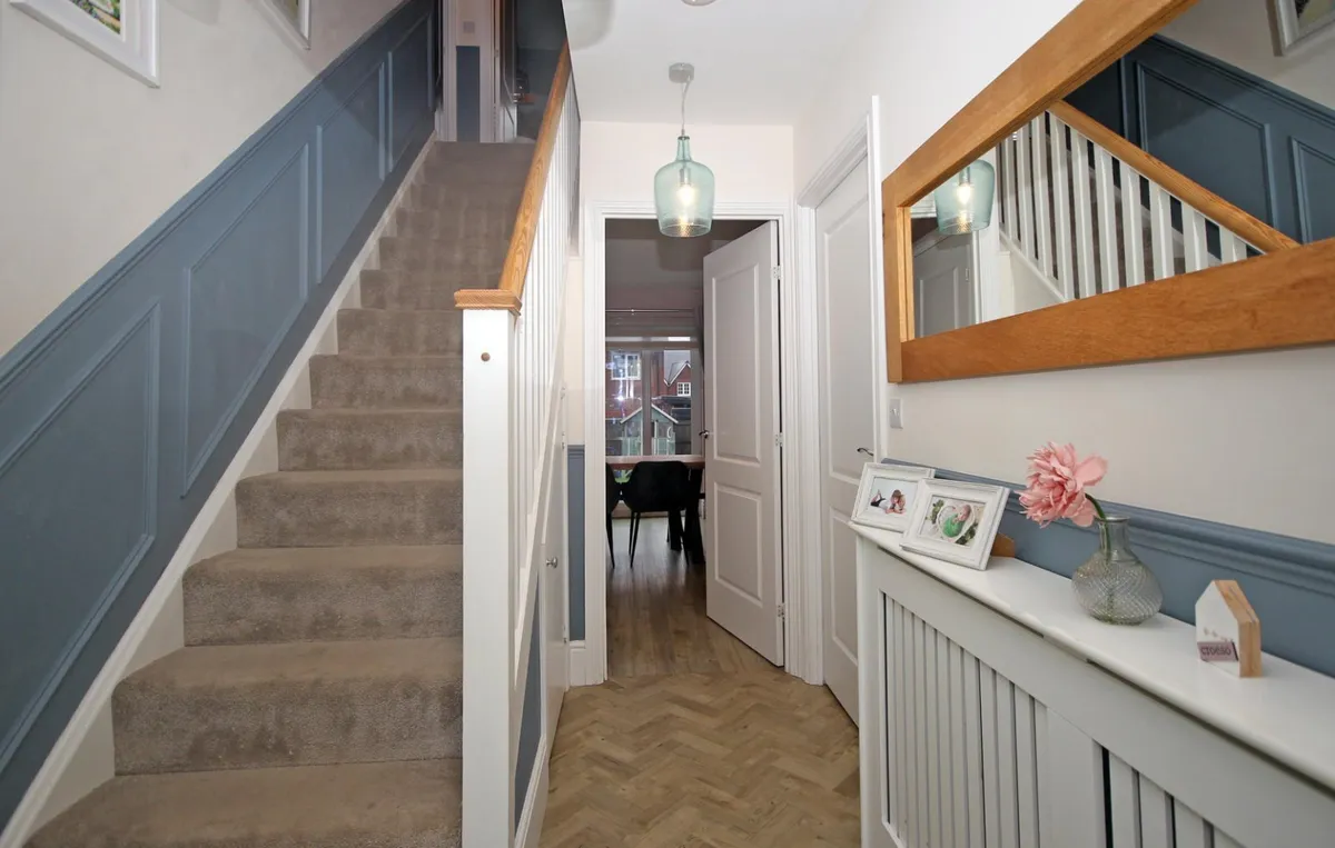Llwybr Y Gwynt, Penrhosgarnedd, Bangor, Gwynedd, LL57