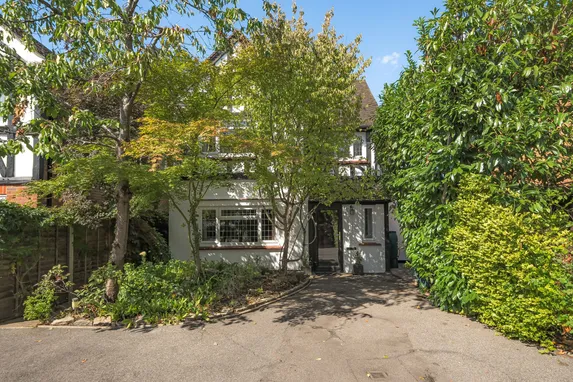 Woodham Lane, Addlestone, KT15