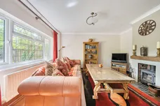Woodham Lane, Addlestone, KT15 photo 6