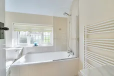 Woodham Lane, Addlestone, KT15 photo 15