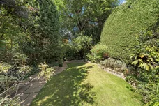 Woodham Lane, Addlestone, KT15 photo 16