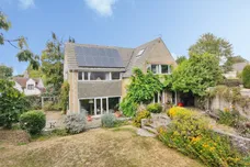 Stonefield Drive, Highworth, Swindon