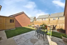 Saturn Close, Warminster