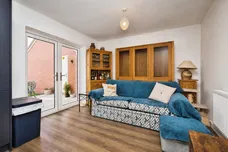 Saturn Close, Warminster