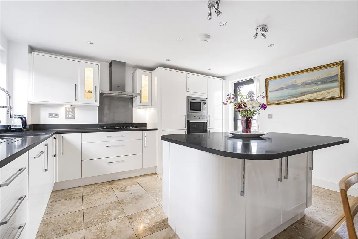 Yarnton Road, Kidlington, Oxfordshire, OX5
