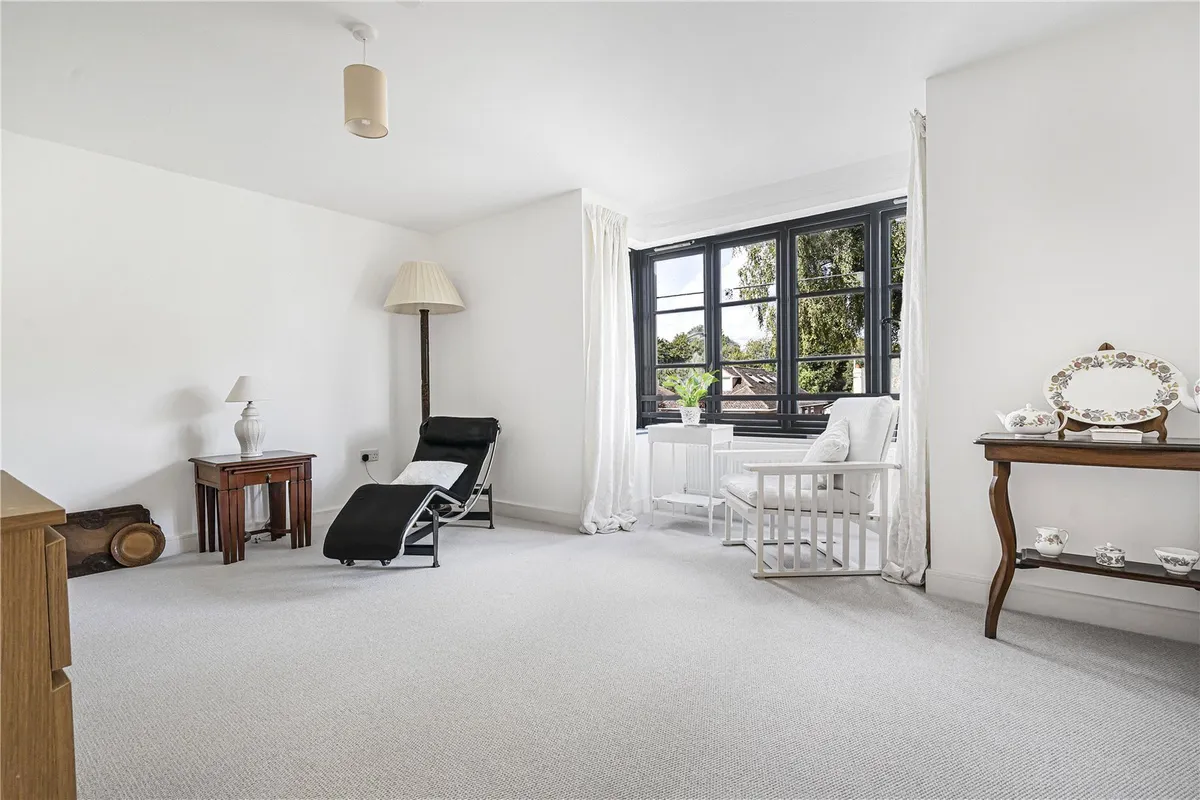Yarnton Road, Kidlington, Oxfordshire, OX5