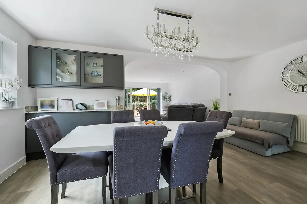 Woodroyd Gardens, Horley, Surrey, RH6