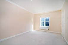 Beningfield Drive, St. Albans, AL2 photo 10