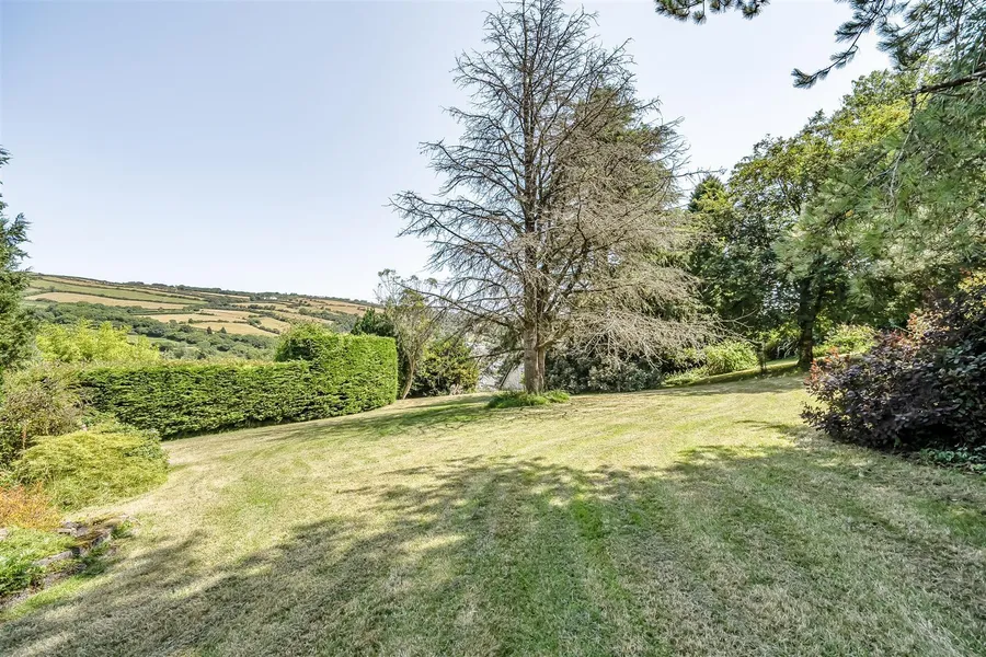 Property Image 44