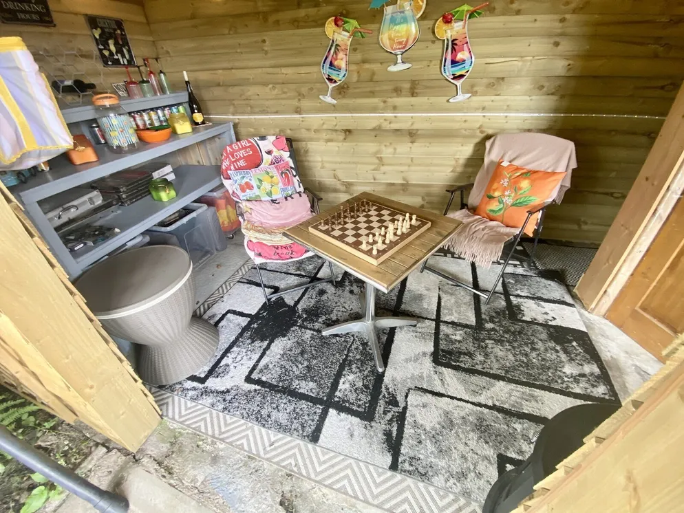 Property carousel item 20