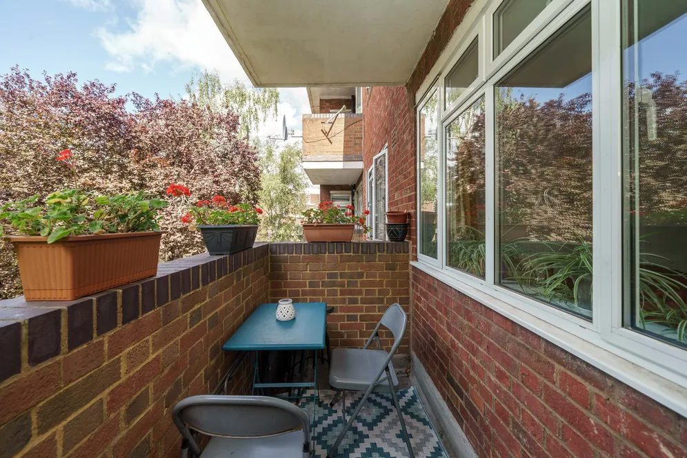 Kilburn Vale, London, NW6 photo 2