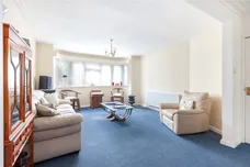 Mill Ridge, Edgware, HA8 photo 4