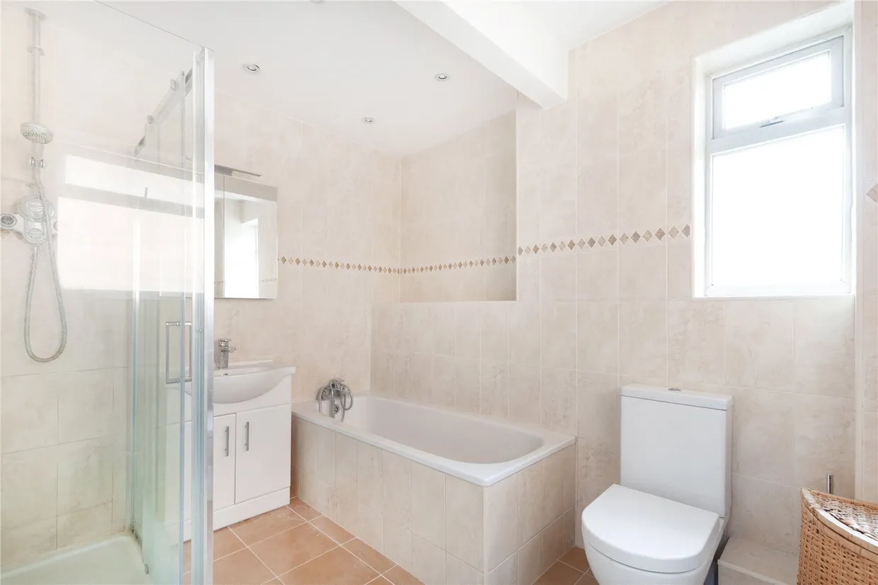 Mill Ridge, Edgware, HA8 photo 6