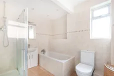 Mill Ridge, Edgware, HA8 photo 6