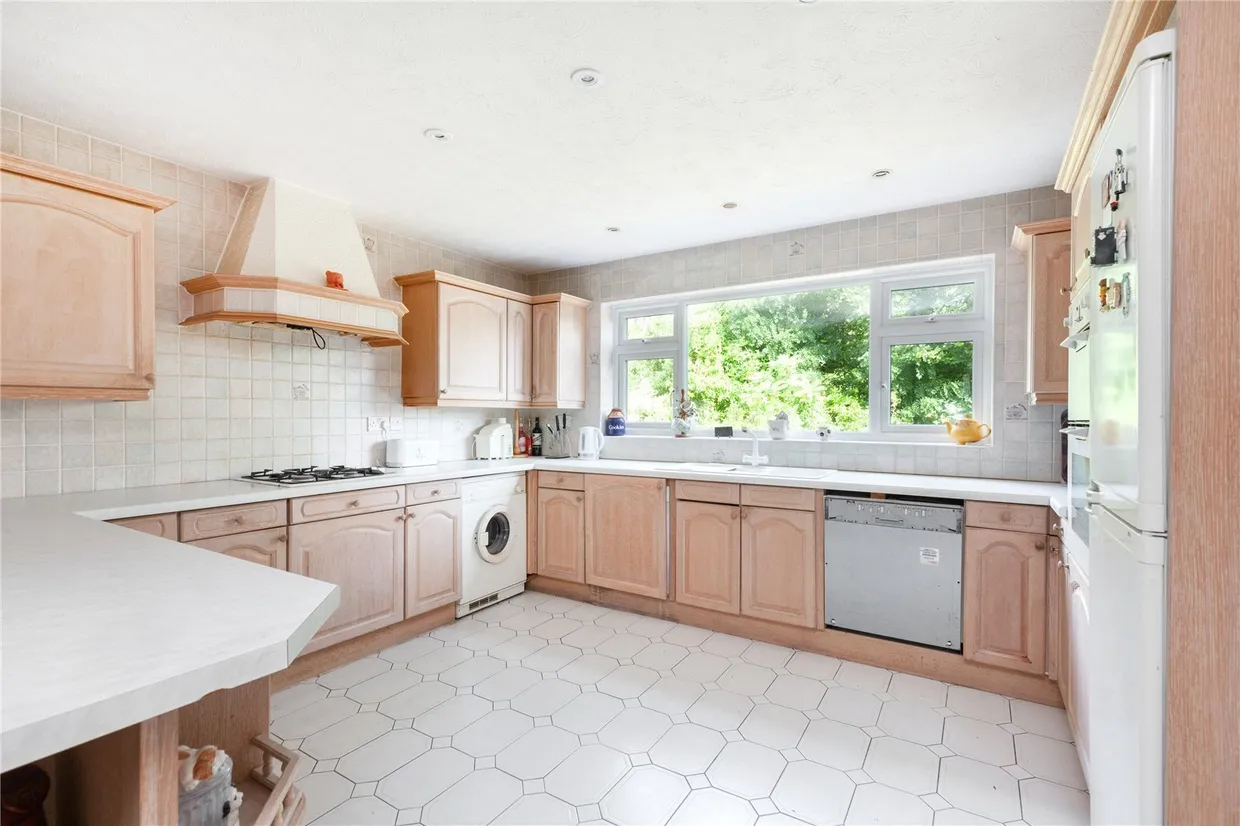 Mill Ridge, Edgware, HA8 photo 10