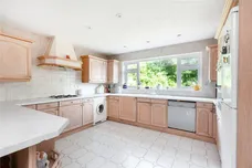 Mill Ridge, Edgware, HA8 photo 10
