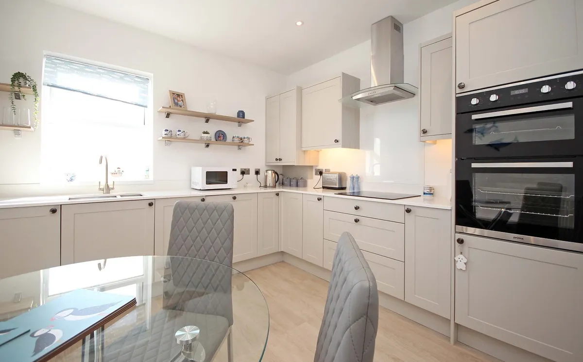 Amlwch Road, Benllech, Tyn-y-Gongl, Isle of Anglesey, LL74