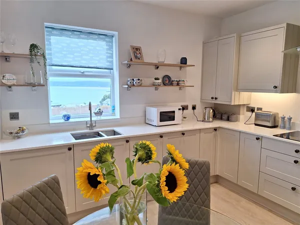 Amlwch Road, Benllech, Tyn-y-Gongl, Isle of Anglesey, LL74