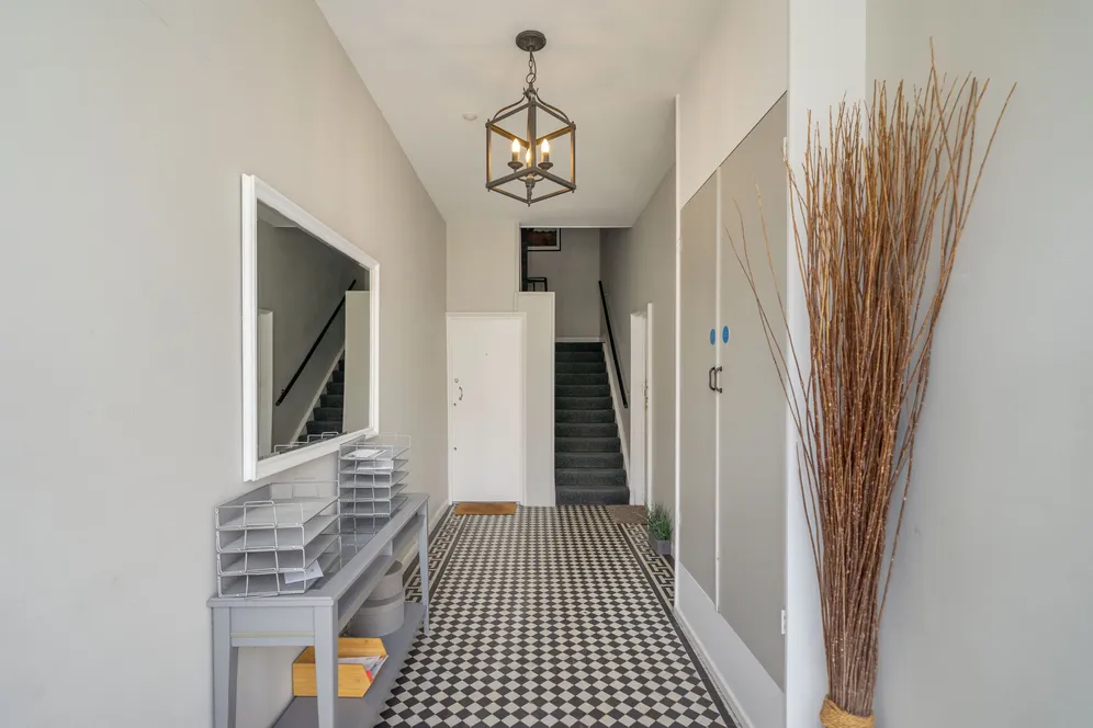Greencroft Gardens, London, NW6 photo 13