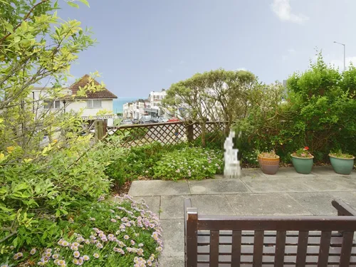 Longridge Avenue, Saltdean, Brightonphoto