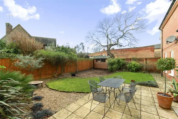 South Road, Weybridge, KT13 photo 8