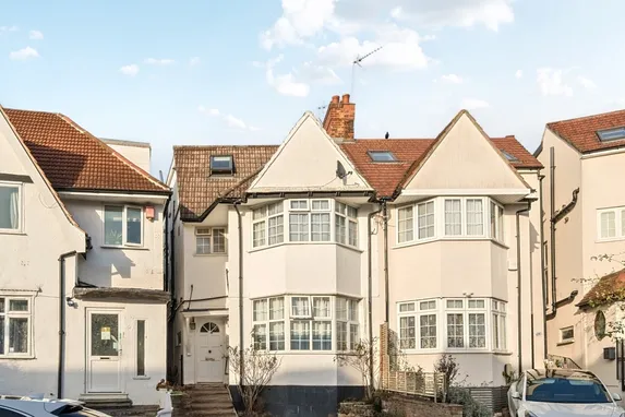 Clifton Gardens London NW11