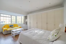 Clifton Gardens London NW11 photo 2