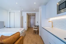 The Eades, 11 Selborne Road London E17 photo 3