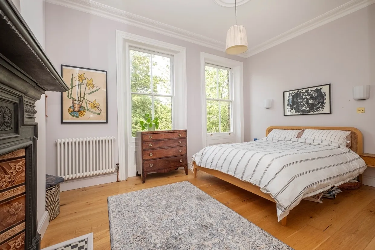 Queens Road Kingston Upon Thames KT2 photo 3