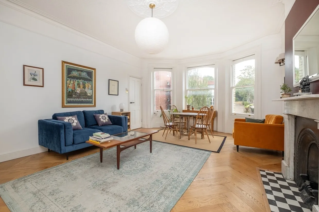 Queens Road Kingston Upon Thames KT2 photo 6