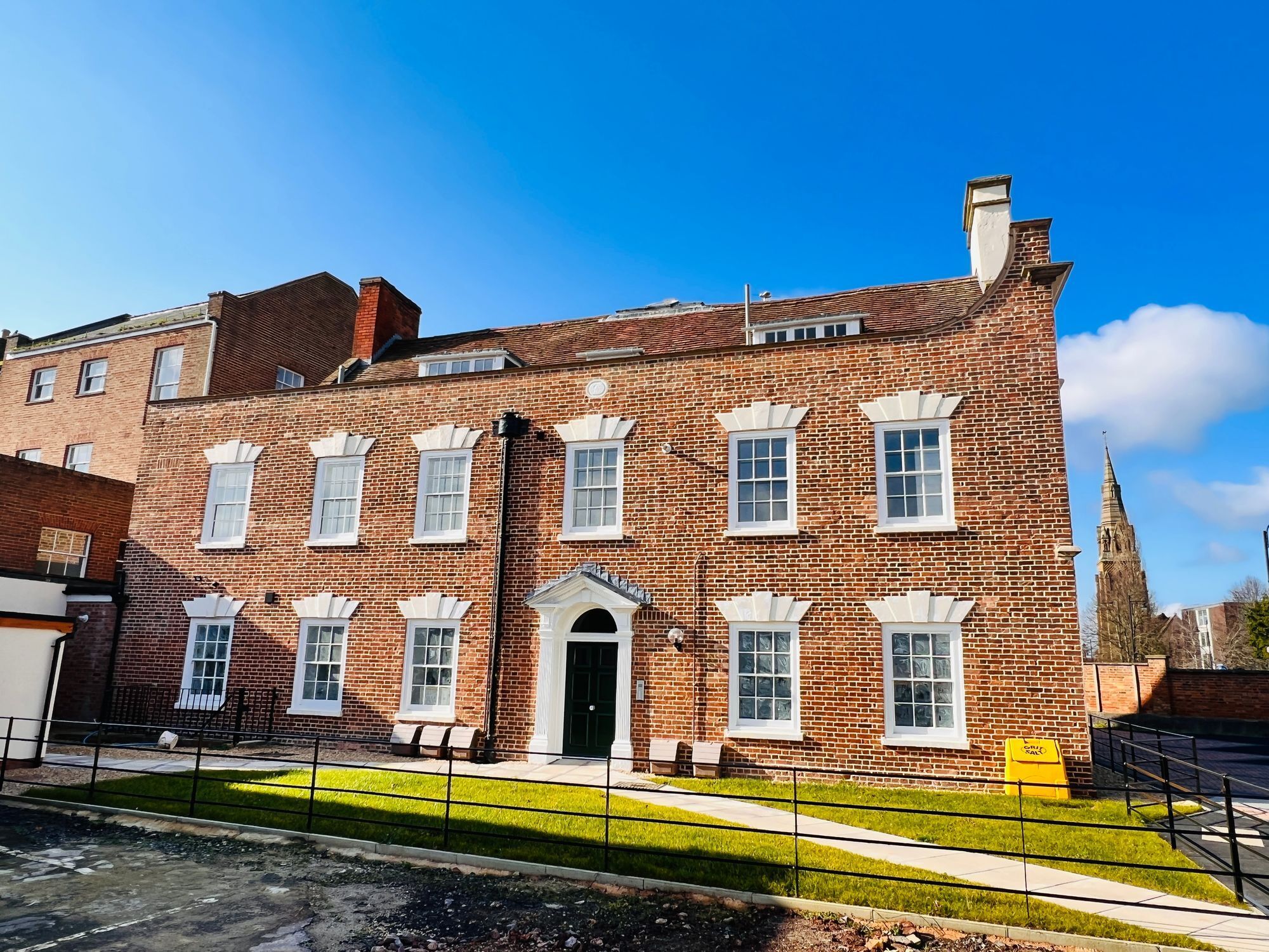 Windsor House, The Crescent, Taunton Image 1